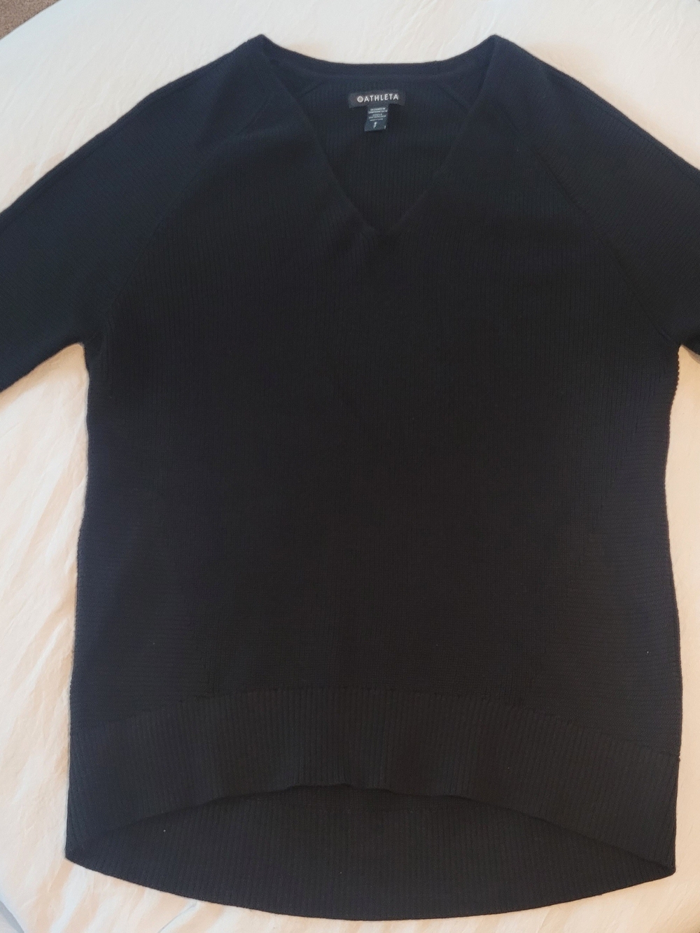 Athleta Black V-Neck Lightweight Women’s Sweater